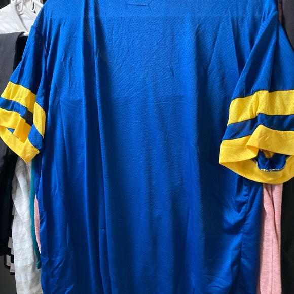 Women’s New Era golden state warriors mesh v-neck top - Picture 3 of 5